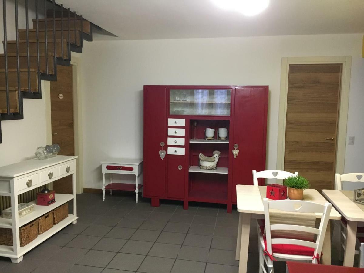 Carugo Elleboro Bed & Breakfast エクステリア 写真