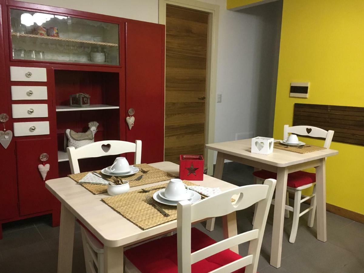 Carugo Elleboro Bed & Breakfast エクステリア 写真
