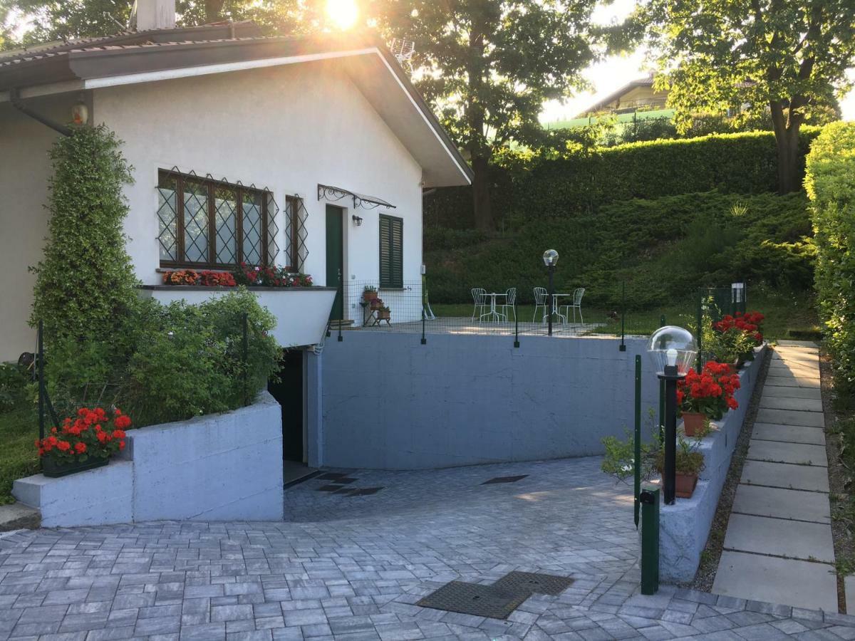 Carugo Elleboro Bed & Breakfast エクステリア 写真